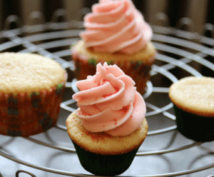 Mini-Sugar-Cookie-Cupcake